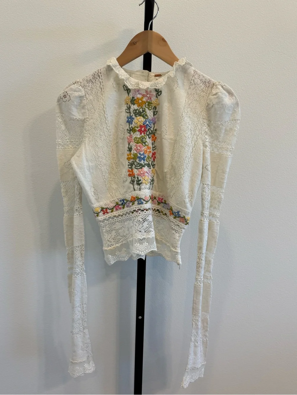 New Free People Garden Grace Lace Floral Embroidered Blouse XS Boho Cottagecore